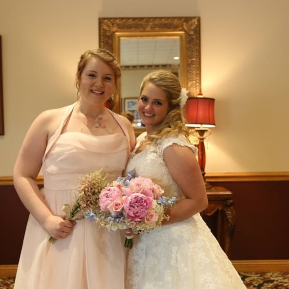 Just a girl lovin' life - Picture 4 of 5